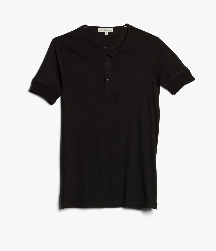 Merz b. Schwanen 103 Lightweight Short Sleeve Henley - Deep Black