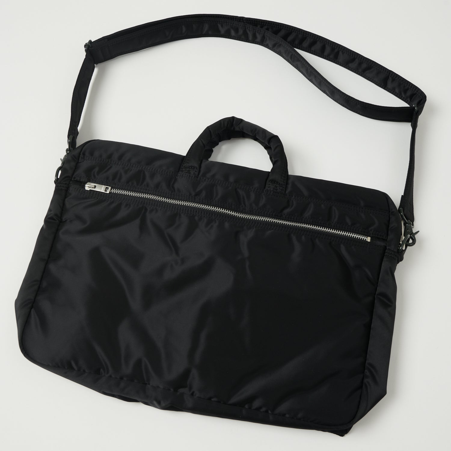 PORTER TANKER 2WAY BRIEFCASE 2層 ブラック TANKER(タンカー) 2WAY DOCUMENT BAG | 吉田カバンホームページ