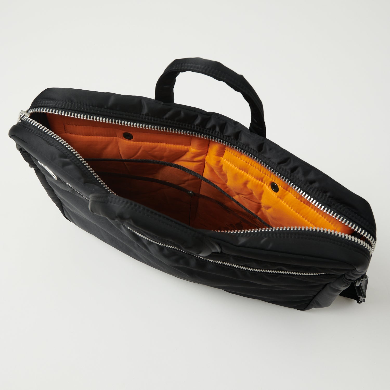 PORTER TANKER 2WAY OVERNIGHT BRIEFCASE廃番 TANKER(タンカー) 2WAY OVERNIGHT BRIEFCASE | 吉田カバンホームページ