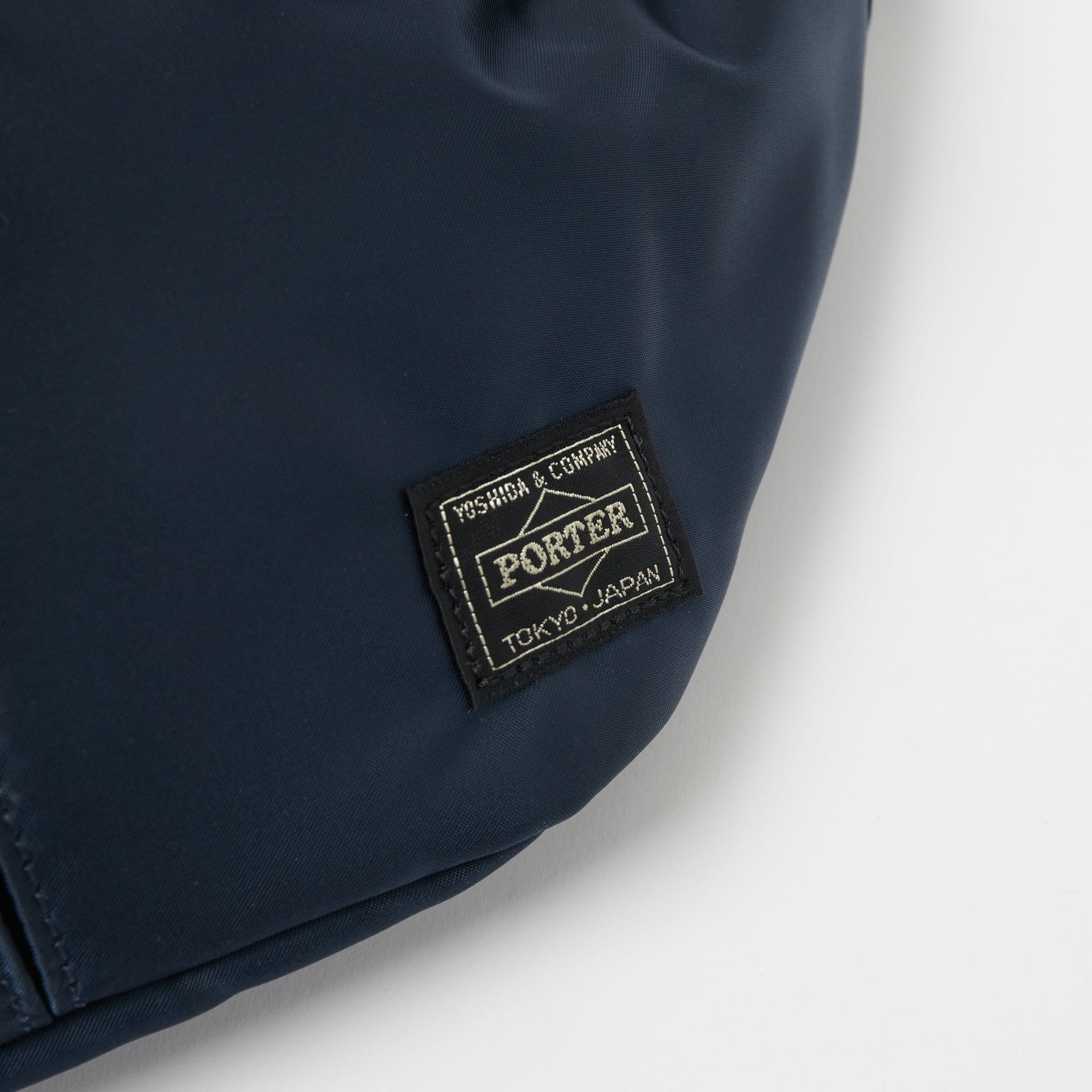 YOSHIDA & COMPANY PORTER エコバッグ ネイビー BAGGER(バガー) GMS BAG | 吉田カバンホームページ | YOSHIDA & Co.