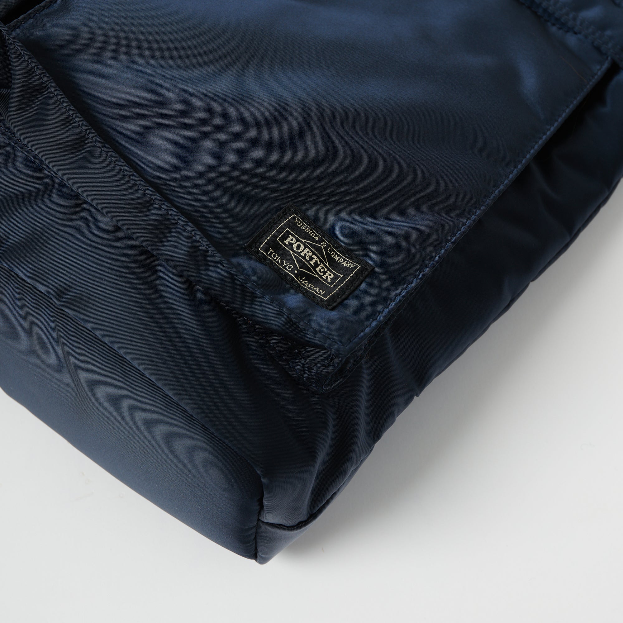 PORTER / TANKER TOTE BAG アイアンブルー Porter Tanker Tote Bag - Iron Blue | UP THERE