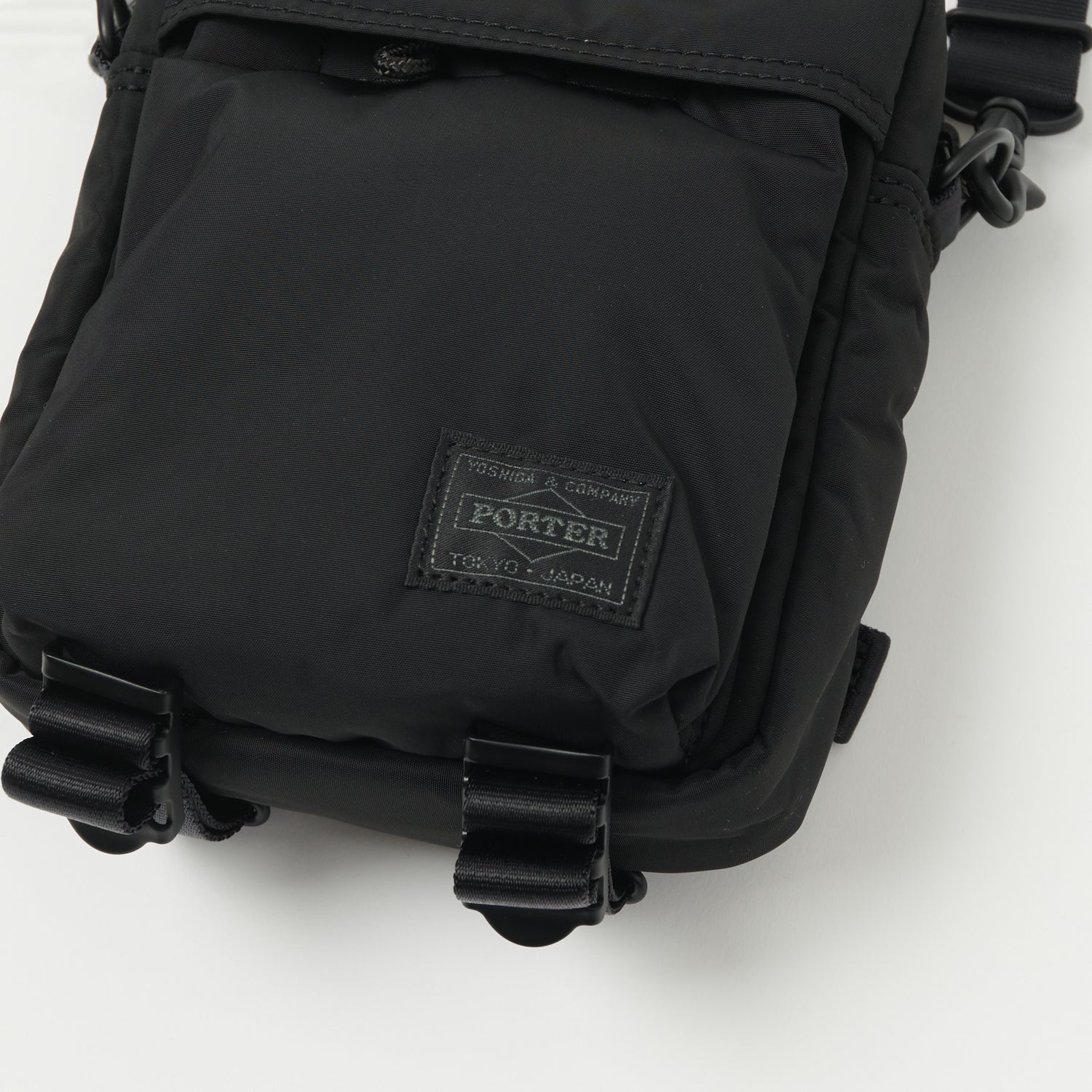 Porter-Yoshida & Co. Senses Vertical Shoulder Pack - Black – SON