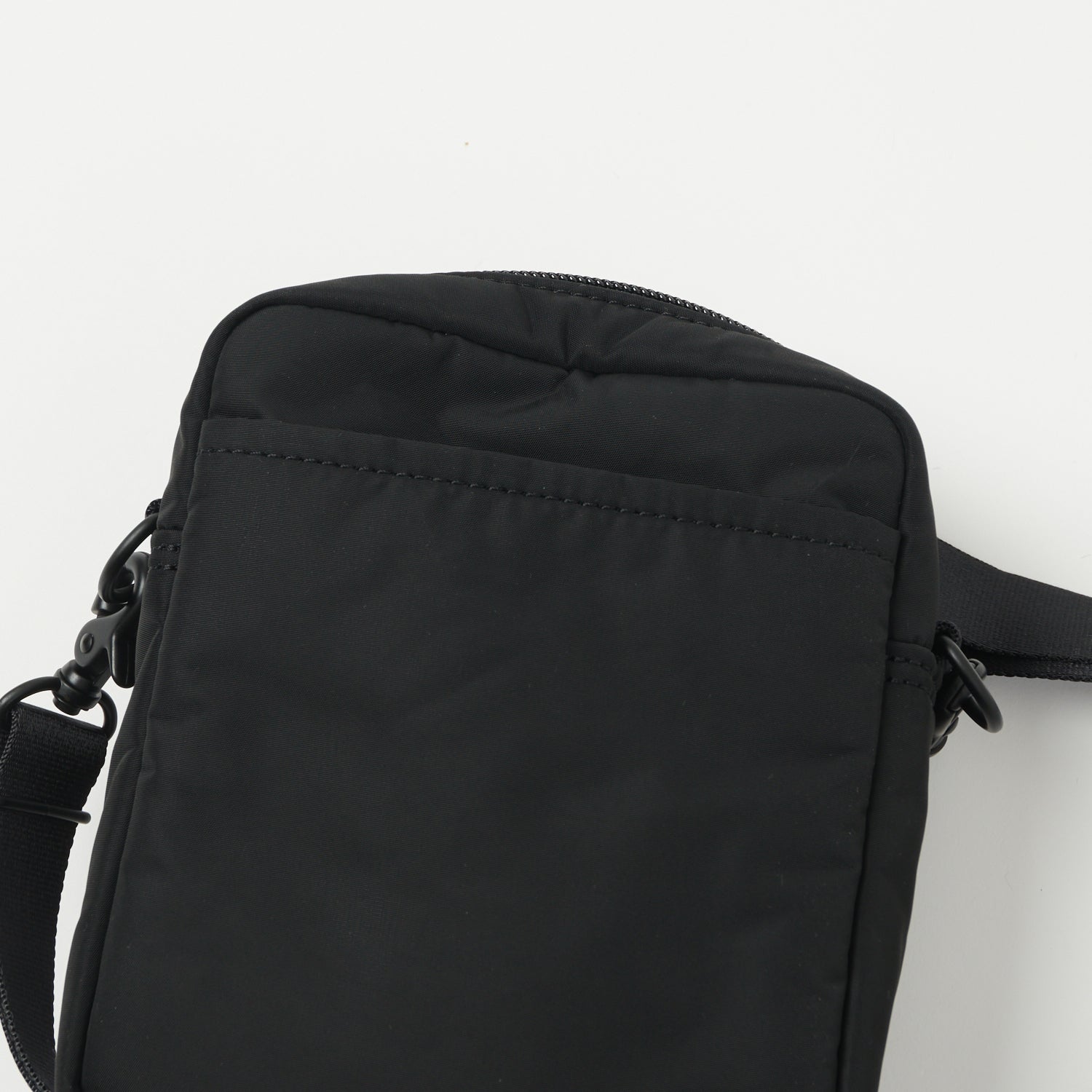 PORTER SENSES SHOULDER PACK ブラック Porter - Yoshida & Co. Senses Shoulder Pack - Black – Goodhood
