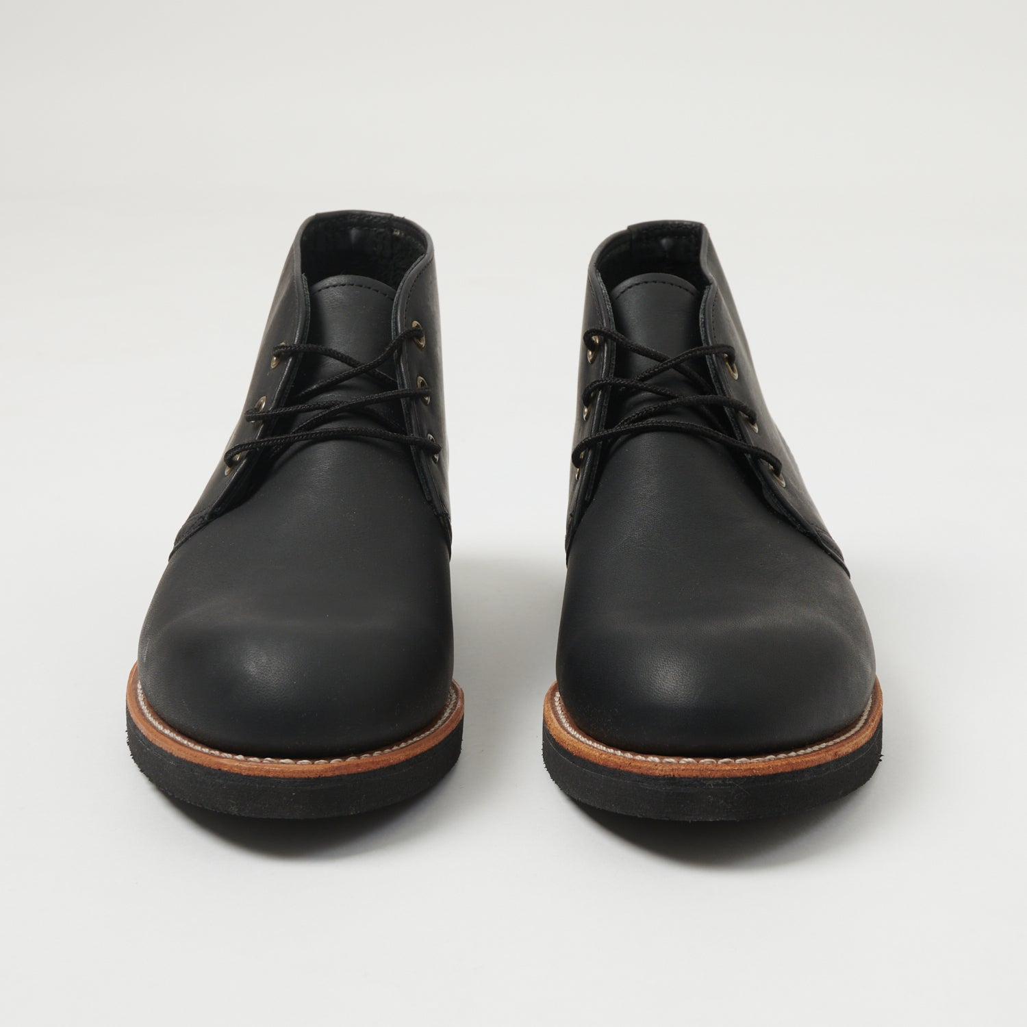 Red Wing 9216 Foreman Chukka Black Harness