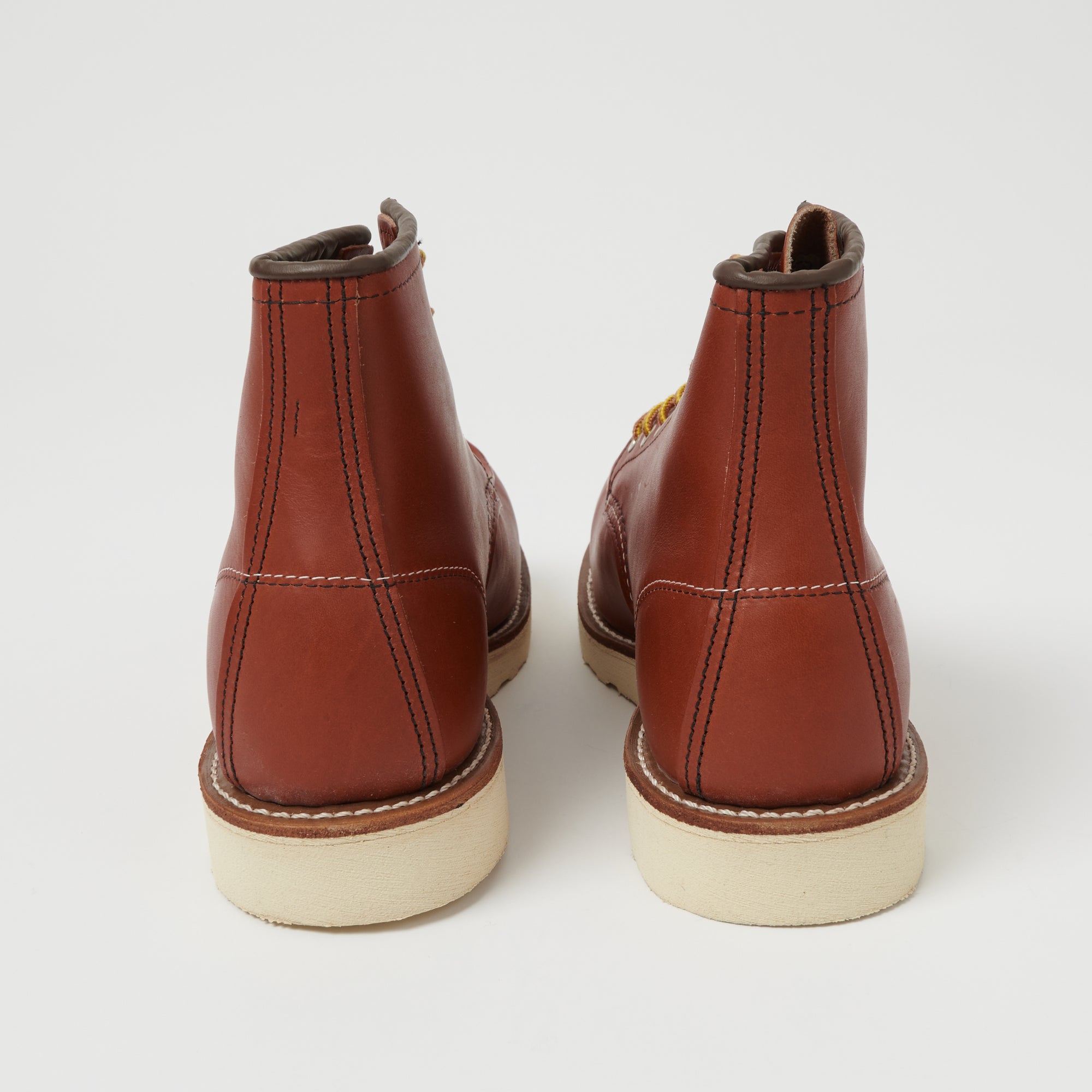 Red Wing 8131 Classic Moc Toe Boot - Oro Russet – SON OF A STAG