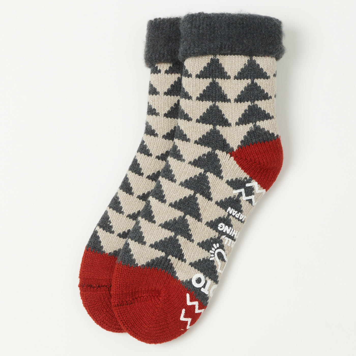 RoToTo Sankaku Comfy Room Sock - Charcoal/Red