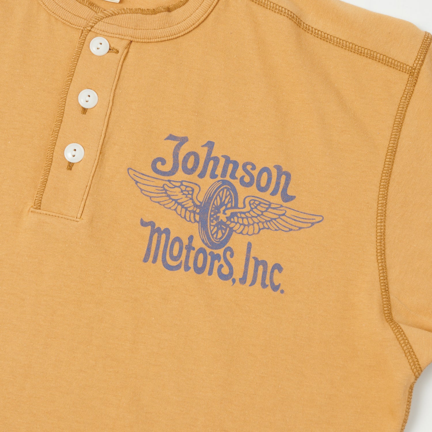 TOYS McCOY 'Johnson Motors Flying Wheel' Union Henley - Gold