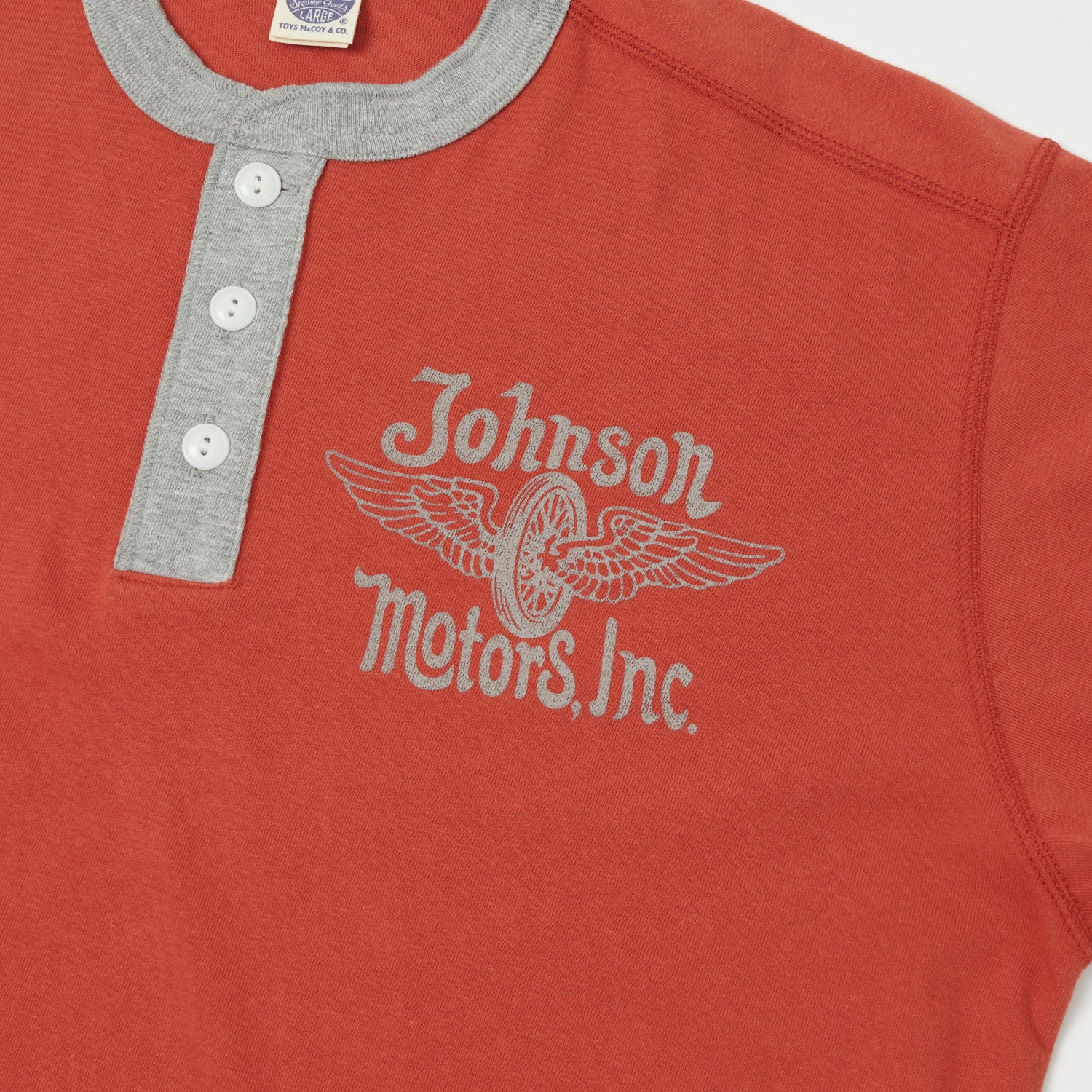 TOYS McCOY 'Johnson Motors Flying Wheel' Union Henley - Red