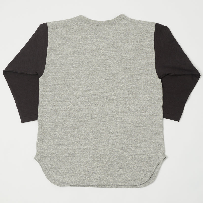 Warehouse & Co 4800 'North Shore' Baseball Tee - Heather Grey/Black