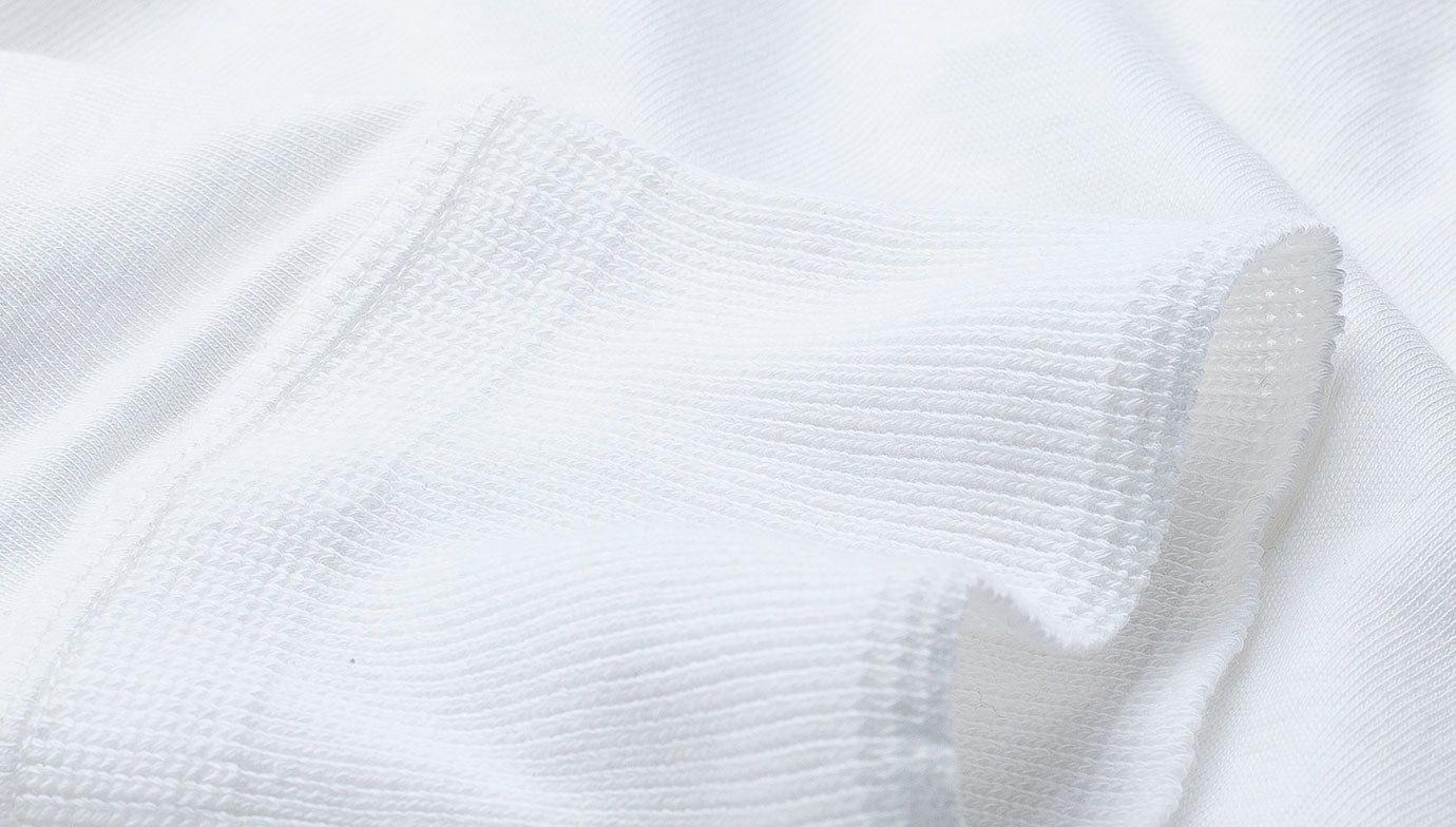 Merz b. Schwanen 102 Lightweight Long Sleeve Henley - White